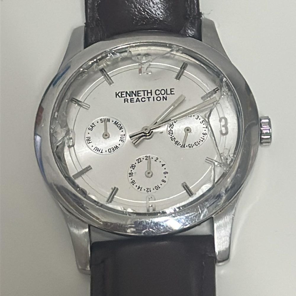 Kenneth Cole Slim Multifunction KC1349