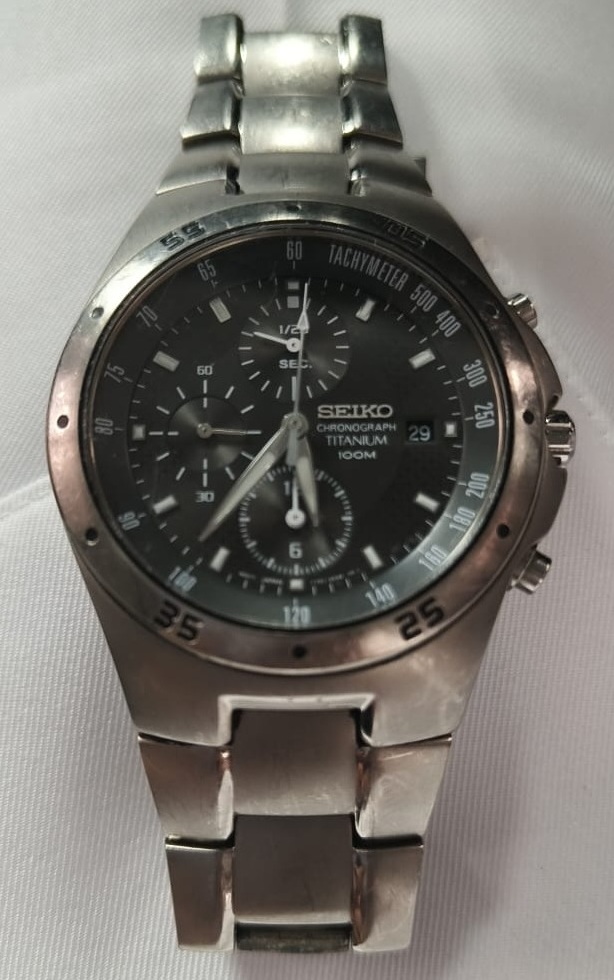 Seiko Titanium Chronograph SND419P1